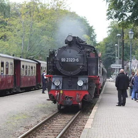 Modern In Near Sea アパート Bastorf