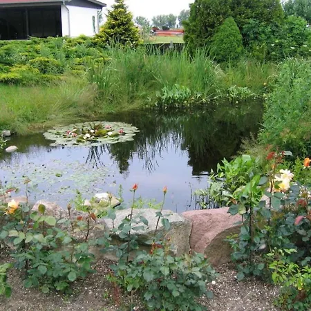 Modern In Near Sea アパート